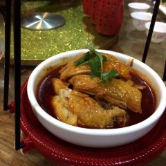 花果酒概念餐厅(鼓楼沿历史文化街区店) User Photo