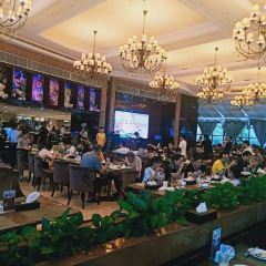 万佳国际酒店·阳光空中西餐厅 User Photo