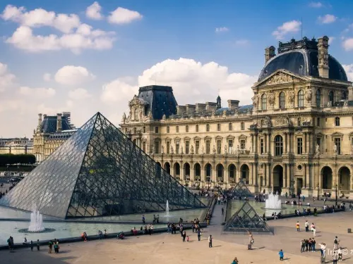 The Louvre Museum Guide: Hours, Tickets and Tips Handy Guide