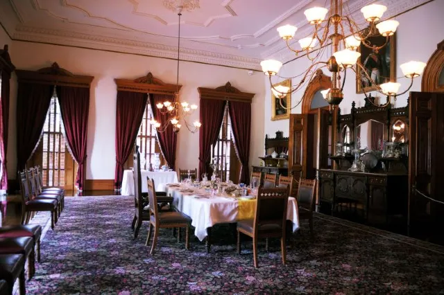 Plan A Trip to Iolani Palace in Honolulu