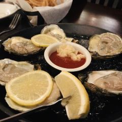 BLACKBIRD BAR, DINING & EVENTS ảnh của người dùng