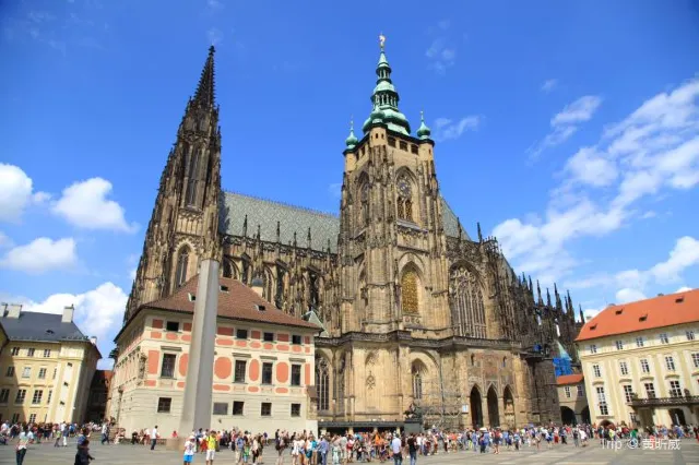 Top-10 Things to Experience in Prague