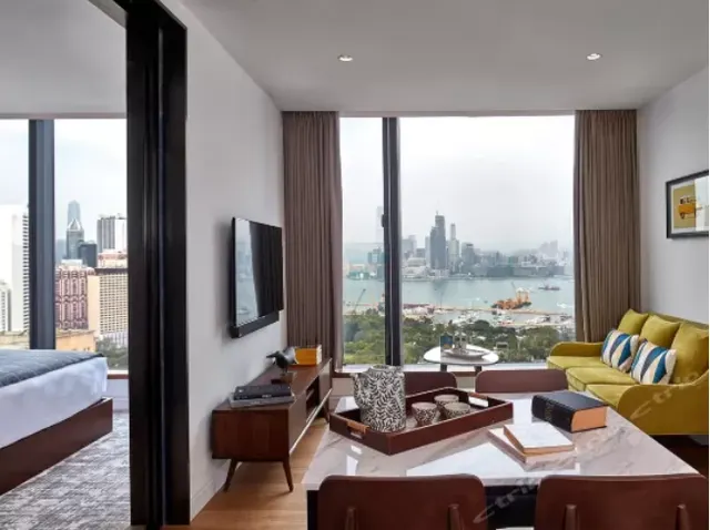 Hong Kong: let’s start our journey with instagrammable hotels!