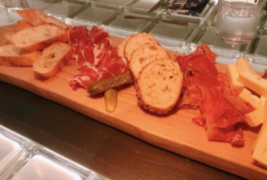 上海外灘W酒店·標幟餐廳 The Kitchen Table張用戶圖片