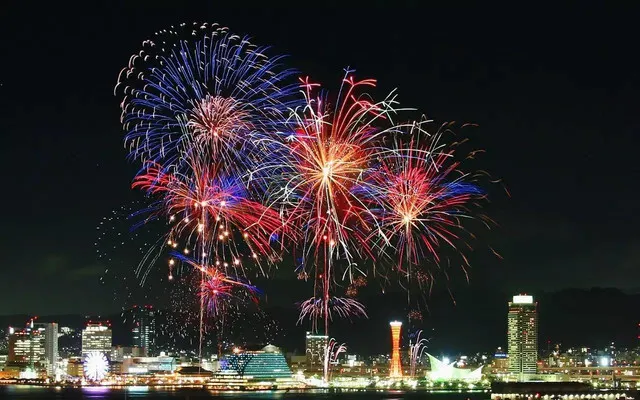 Summer Vacation Ideas in Japan: Fireworks Festival