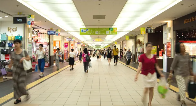 Cosmeceutical Product Raiders