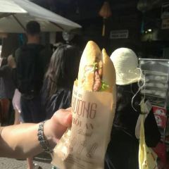 Banh Mi Phuong User Photo