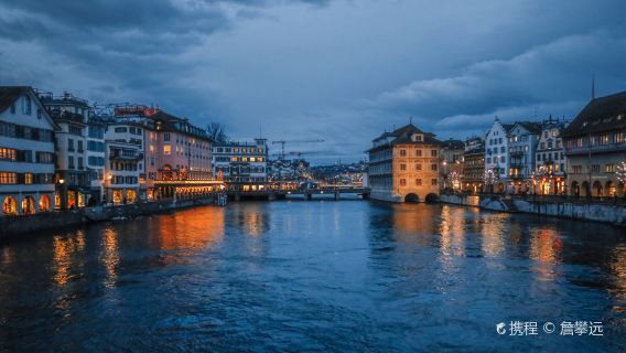 Bahnhofstrasse + Beyer Clock and Watch Museum + St. Peter's Church/Botanical Garden + Paradeplatz