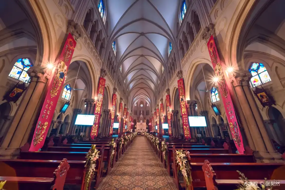 Hotels near St. Ignatius Cathedral