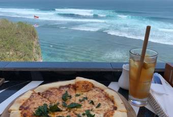 Single Fin Bali user photo