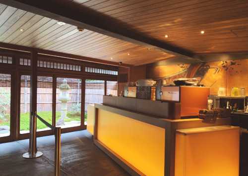 Starbucks Coffee - Kyoto Nineizaka Yasaka Chaya