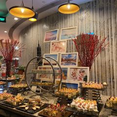 濟南怡豪大飯店（泉城廣場趵突泉店）·銀頂旋轉餐廳張用戶圖片