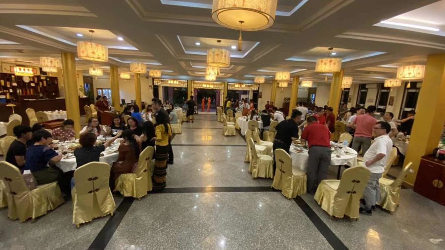 Furama Seafood Restaurant