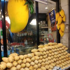 Mae Varee Mango Sticky Rice User Photo