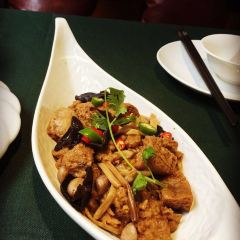 Minguohonggongguan (zongtongfu) User Photo
