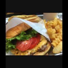 Shake Shack Theater District User Photo