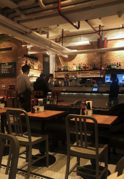 Beef & Liberty ( Shanghai Centre ) Burgers