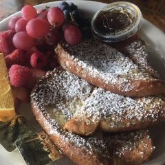 Tout de Suite Cafe User Photo