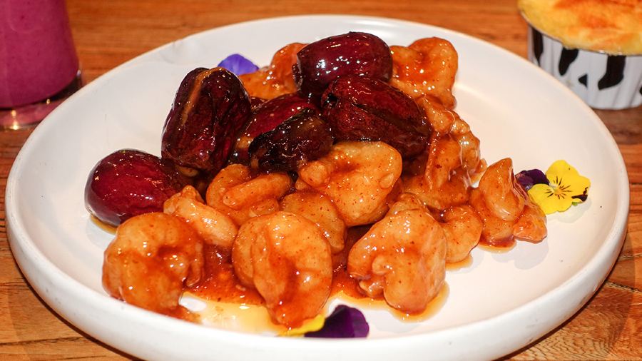 U ni·tianrantiaowei (nanhu)