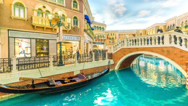 Macau Venetian Gondola Experience Private Boat for Four [Official Ticket Issuance]