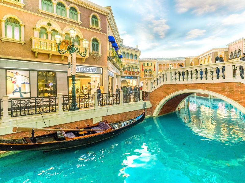 Macau Venetian Gondola Experience