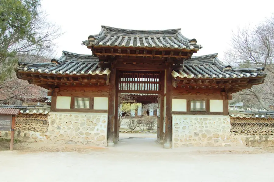หมู่บ้านวัฒนธรรมพื้นบ้านเกาหลี