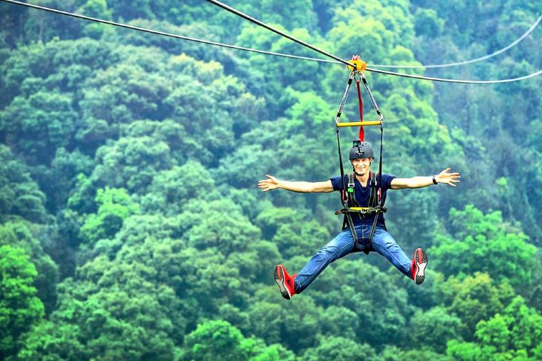 Things to do in Guangzhou #7: Baiyun Mountain