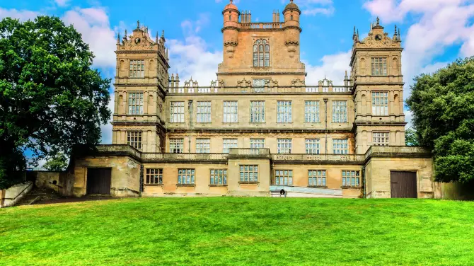 1_Wollaton Hall, Gardens and Deer Park