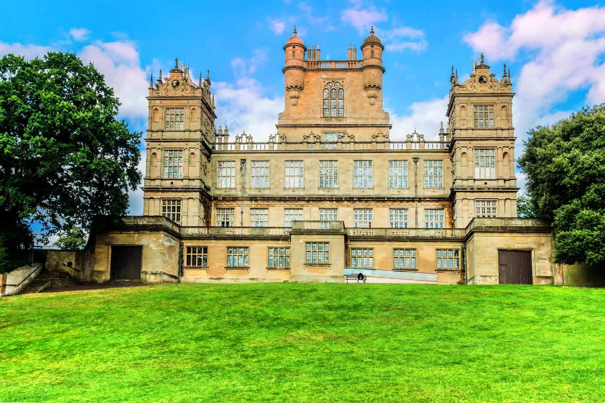 1_Wollaton Hall, Gardens and Deer Park