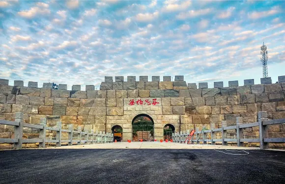 無極鬼穀景區門票 + 樹梢漂流票成人