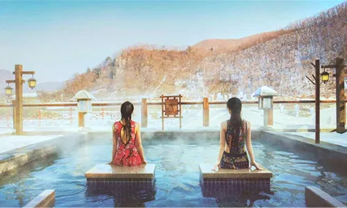 Fengxianggu Hot Spring