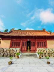 Huading Temple