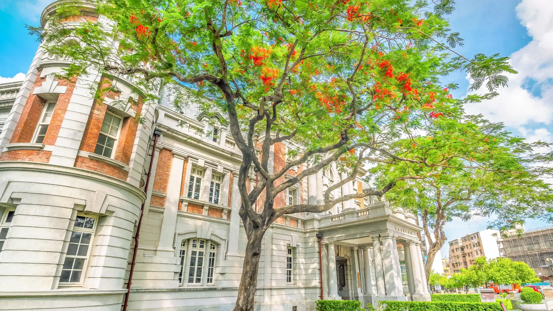 Hotel dekat National Museum of Taiwan Literature