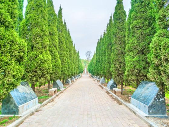 Imperial Tomb of Later Zhou Dynasty