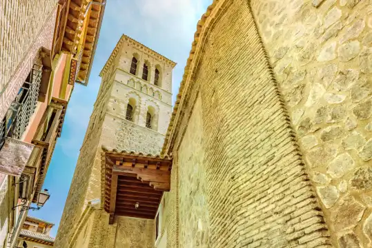 Hoteles cerca de Iglesia de Santo Tomé