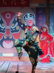 Gawan Liyuan Tea House (Chuan Opera Changing Face Theater)