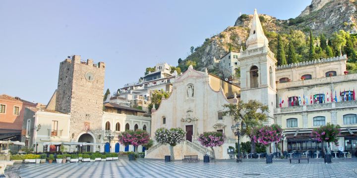 Piazza IX Aprile
