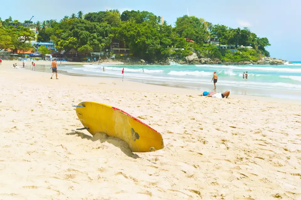 1_Kata Beach