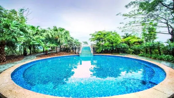 Туристический курорт с природными горячими источниками Шан