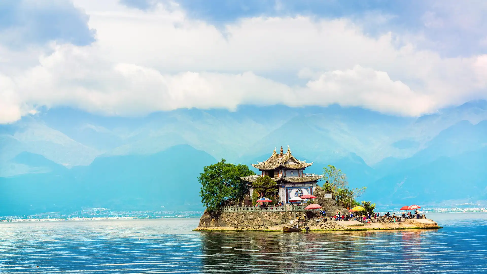 Hotels near Little Putuo Island