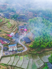 Qinyang Village
