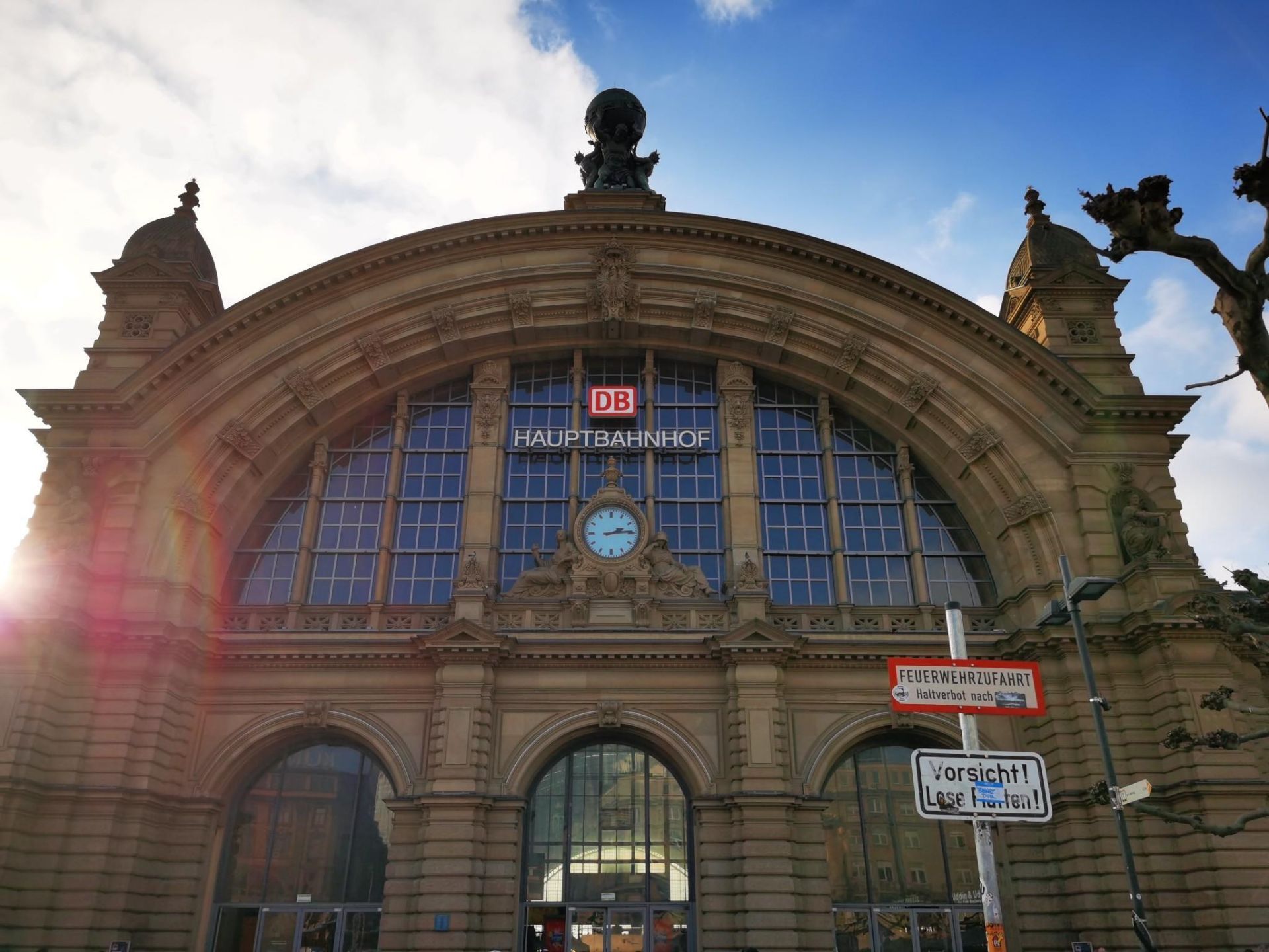 フランクフルト フランクフルト中央駅 評判 案内 トリップドットコム