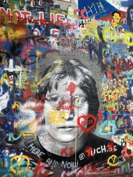 ジョン レノンの壁 プラハ の旅行レビュー Trip Comトラベルガイド