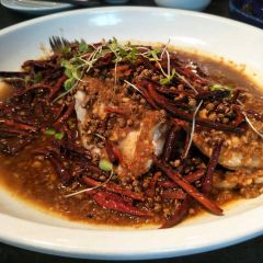 麻辣婆婆·融合餐厅(崇高路店) User Photo