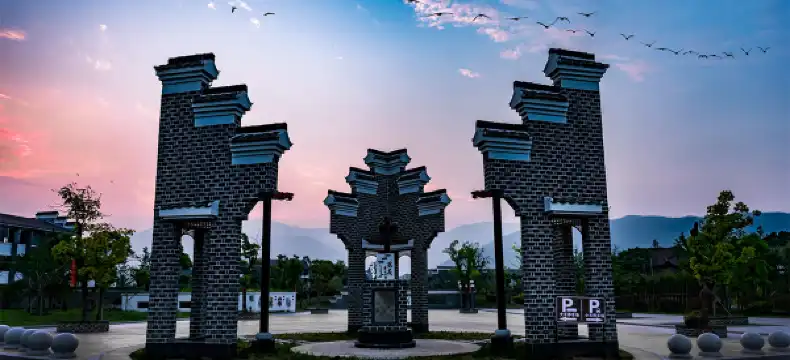 Hotels in Anyi
