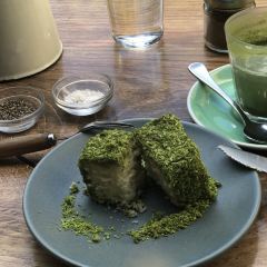 Cafe Oratnek User Photo
