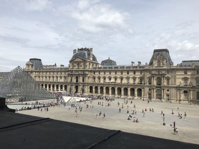 Louvre Museum