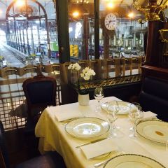Le Train Bleu User Photo