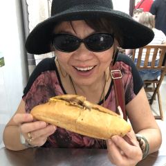 Banh Mi Phuong User Photo