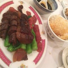 Luk Yu Tea House User Photo